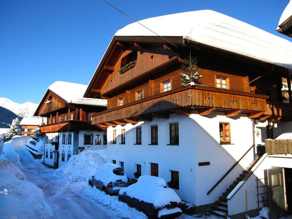 Апартаменты Josef Und Alexandra Ganner Обертиллиах Экстерьер фото